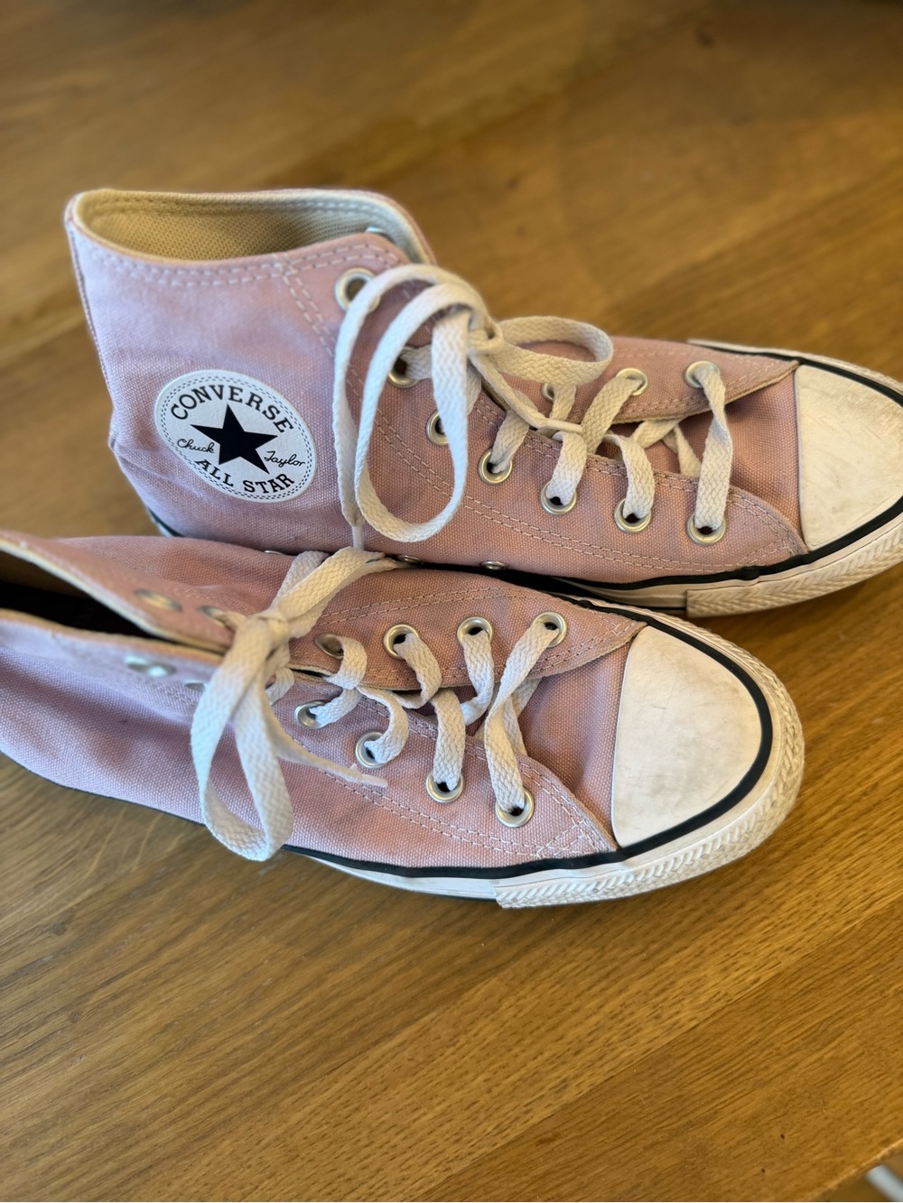 Converse High Top Sneakers in Light Pink